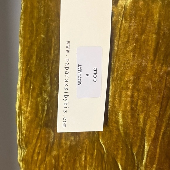 NWT Paparazzi Biz gold velvet pant suit blouse and pants - Picture 6 of 15